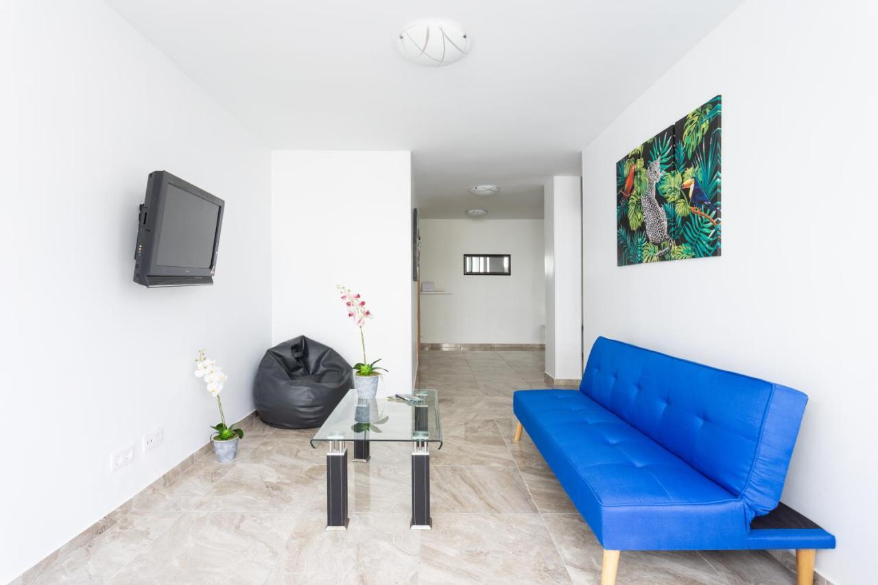 Classbnb - Three Spacious Apartments 150M From The Las Americas Promenade Arona  Exterior photo